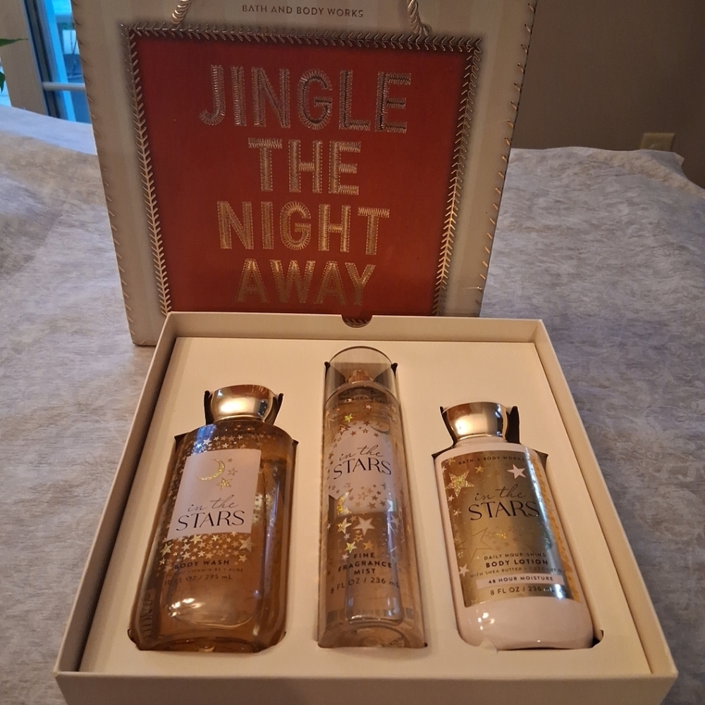 JINGLE ALL THE WAY GIFT SET IN THE STARS